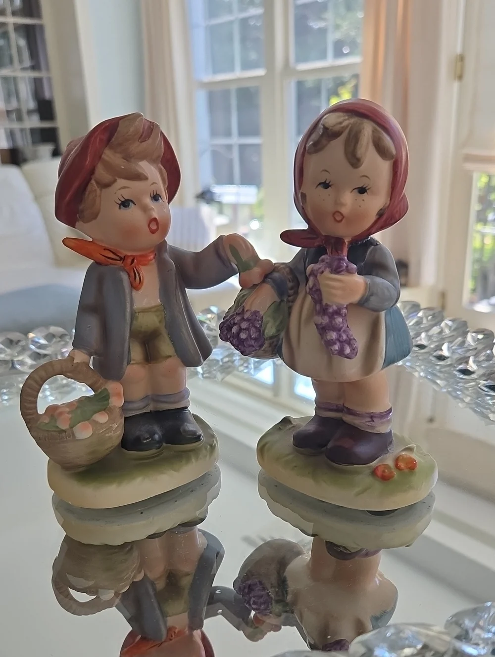 NAPCOR Hand-Painted Ceramic Boy and Girl Figurine Pair in Purple and Red